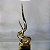 ESCULTURA ABSTRATO EM RESINA - DOURADO - Imagem 2