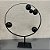 ESCULTURA ARCO COM BOLAS DECORATIVO EM FERRO E MARMORE PRETO G 40cm M 36cm - Imagem 3