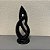Escultura Kiss em Resina Preto G 39x15cm M 30x12cm - Imagem 5