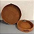 Bandeja Redonda com Alça em Mdf e Courino Terracota 27cm e 36cm - Imagem 1