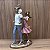 ESCULTURA CASAL 1 FILHO 26X16X7,5 CM - Imagem 1