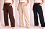 Calça Pantalona Feminina em Linho com Cós Elástico e Bolsos Laterais - Imagem 1