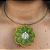 Colar choker com pingente de flor  em madeira - Imagem 1