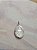 Pingente Santa Edwirges oval, material prata 925. - Imagem 2
