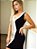 Vestido Curto Tricot Modal Split com Decote V e Detalhes em Duas Cores - Imagem 5
