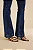 Calça Jeans Feminina Flare Alongada Cintura Média - Imagem 3