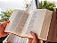 Bíblia Nvi, Couro Soft, Marrom Artesanal, Espaço Para Anotações, Leitura Perfeita - Imagem 8