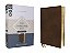 Niv, Thinline Bible, Passaggio Setting, Leathersoft, Brown, Red Letter, Comfort Print: Elegantly Uniting Single And Double Columns Into One Passaggio-.. - Imagem 1