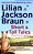 Short And Tall Tales: Moose County Legends Collected By James Mackintosh Qwilleran-.. - Imagem 1