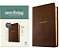 Nlt Large Print Thinline Center-Column Reference Bible, Filament Enabled (Leatherlike, Brown Holy Cross, Red Letter)-.. - Imagem 1