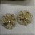 Brinco Flor gold - Imagem 1