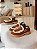 Clog Feminino Mileide – Marrom com Pelo e Ajuste em Velcro - Imagem 2