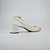 Scarpin Slingback Off White Verniz Salto Bloco Recorte Bico Caramelo - Imagem 3