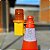 Sinalizador Viário Bateria Encaixe Cone - Imagem 2