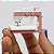 Cápsula com miniatura de máquina de costura decorativa cor rosa claro acinzentado - MINI-CP-1522SP - Imagem 4