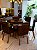 CONJUNTO MESA MARK REDONDA 130M + 6 CADEIRAS MARK MODELO 32 MARROM + PRATO GIRATORIO - Imagem 2