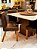 CONJUNTO MESA MARK 130X130 + 6 CADEIRAS MARK MODELO 32 MARROM + PRATO GIRATÓRIO - Imagem 5
