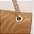 Bolsa Transversal Grande Matelasse Com Alca Corrente Camel - Imagem 7