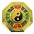 Baguá Feng Shui Yin Yang Dourado (17cm) - Imagem 1