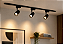 Kit Trilho Eletrificado 1mt + 3 Spots Led 10W Luz Quente 127/220v Preto - Imagem 3