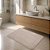Tapete para Banheiro Coralis Jolitex Antiderrapante Macio 50x70cm Bege - Imagem 2