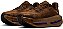 TÊNIS NIKE VOMERO PREMIUM FLAT STOUT MARROM - Imagem 2