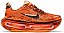 TÊNIS NIKE MELITTA BAUMEISTER X VOMERO PREMIUM TOTAL ORANGE 1 - Imagem 1