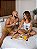 Pijama Baby Doll Branco Casal Adoro Uma Gelada + Bermuda Masculina - Imagem 1
