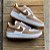 Nike Air Force 1 Caramelo Camurça - Imagem 1
