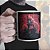 Caneca Cilíndrica Eddie Munson Rockin The Upside Down Stranger Things Hellfire Club Rock And Roll Branca - Imagem 1