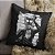 Almofada Catwoman Jail Gotham City Policia Mulher Gato DC Comics 45x45 - Imagem 1