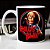 Caneca Cilíndrica Child's Play Chucky Faca Brinquedo Assassino Terror Branca - Imagem 1