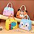 Bolsa Térmica Infantil Lancheira Escolar Marmita C/ Alça Estampas Animais Fofos 3D. - Imagem 3