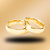 PAR DE ALIANÇAS DE CASAMENTO, OURO 18K, ANATOMICA, 6MM, COM FRISO NA BORDA INTERNA - Imagem 1