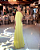 vestido capa amarelo - Imagem 3