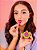 Lip Balm Macaron FPS24 Uva Sabrina Sato Hello Kitty 8g - Imagem 3