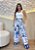 Calça Alfaiataria Estampada Azul Bebe Cintura Alta com Elastex – Leve e Elegante - Imagem 1