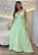 Vestido Longo Feminino de Viscose Liso Verde com Decote V e Alças Finas – Leve e Elegante - Imagem 1
