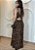 Vestido Longo Animal Print com Alça Amarraçao nas Costas – Elegância e Estilo Atemporal - Imagem 2