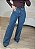 Calça Jeans Feminina Básica Escura– Modelagem Reta - Imagem 2