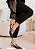 SCARPIN EM COURO BEATRIZ SALTO BAIXO PRETO - Imagem 5