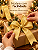Fita Decorativa Aramada Dourada Glitter 3,8cm 9,14m - Imagem 6