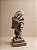 Escultura Homem em Resina Bege - Imagem 2
