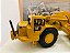 Miniatura Caterpillar Trator Scraper 657G 1/50 Detalhado - Imagem 2