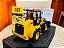 Miniatura Retroescavadeira Caterpillar 910K 1/32 Diecast Masters - Imagem 7