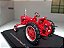 Miniatura Trator IH McCormick Farmall 1955 1/43 Universal Hobbies UH6082 - Imagem 6