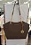 Bolsa Michael Kors Jet Set Travel Large. Marrom Lisa Ouro Caramelo - Imagem 4
