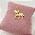 Colar Feminino Cavalo com Coração Delicado Banhado a Ouro 18K - Imagem 1
