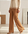 Conjunto confort calça com friso e blusa com det. off (Calça E Blusa off com mascavo) - Imagem 3