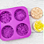 Molde Forma Silicone Redondo Flor 4 cav - Imagem 4